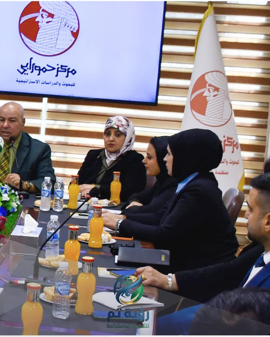 ورشة تثقيفية: العملية الانتخابية العراقية، قراءة في آليات الاقتراع ودلالات اعتماد بطاقة الناخب 8